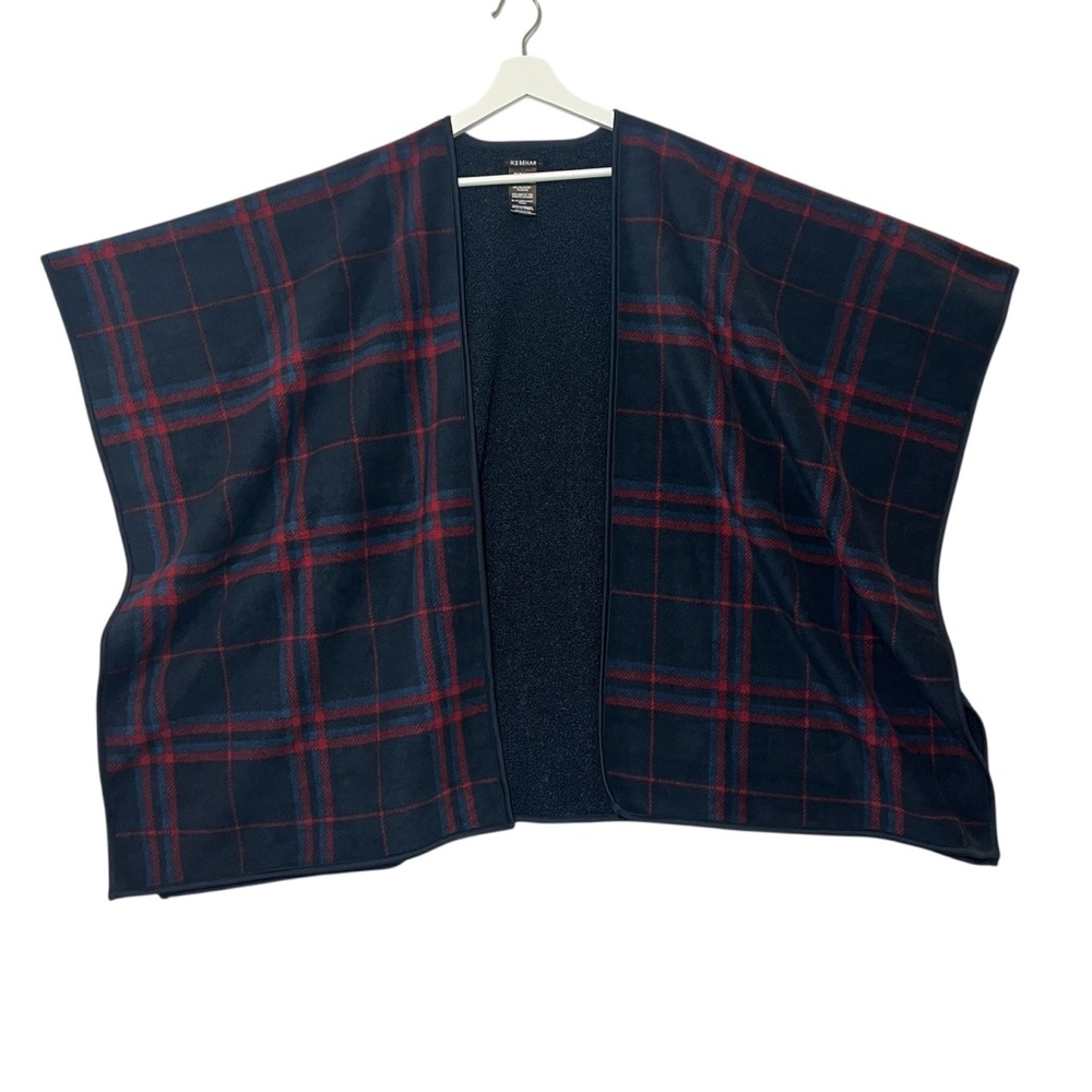 Ike Behar Reversible Fleece Wrap Plaid Sherpa navy blue/ Red One Size Cape NWOT - Picture 4 of 8